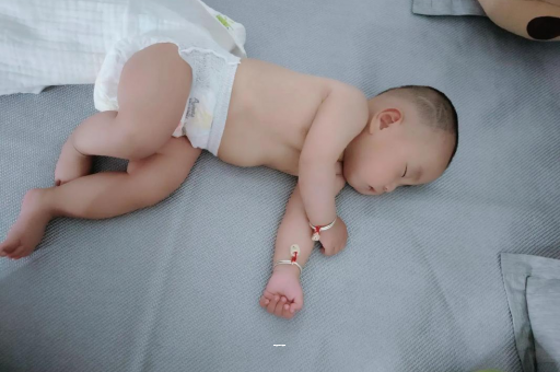 张北宝宝放臭屁是什么原因